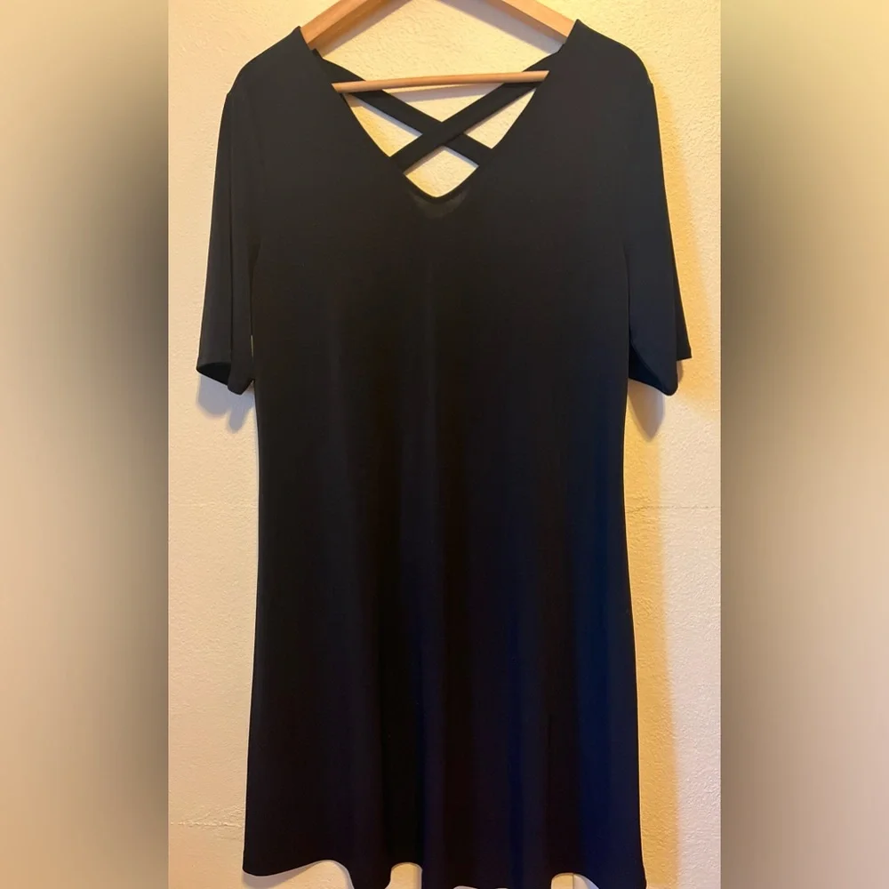 Chico’s Black V-Neck Criss-Cross Back Dress - Picture 2 of 11